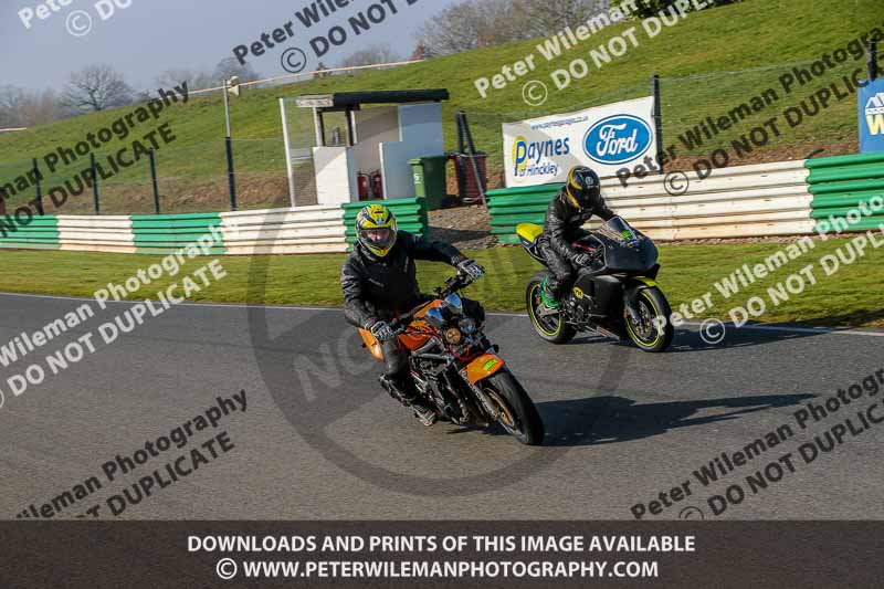 PJM Wedding Photography;enduro digital images;event digital images;eventdigitalimages;mallory park;mallory park photographs;mallory park trackday;mallory park trackday photographs;no limits trackdays;peter wileman photography;racing digital images;trackday digital images;trackday photos